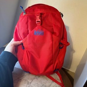REI Tarn 12 Kids Backpack used